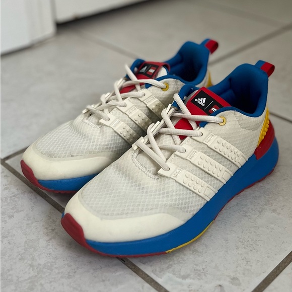 Adidas Lego Racer Youth Size 5 - Picture 5 of 6